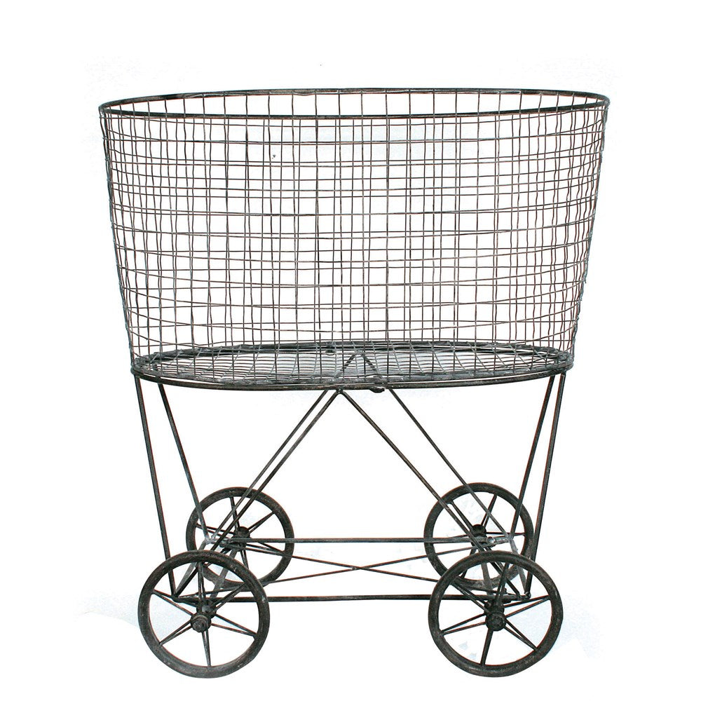 VINTAGE LAUNDRY BASKET