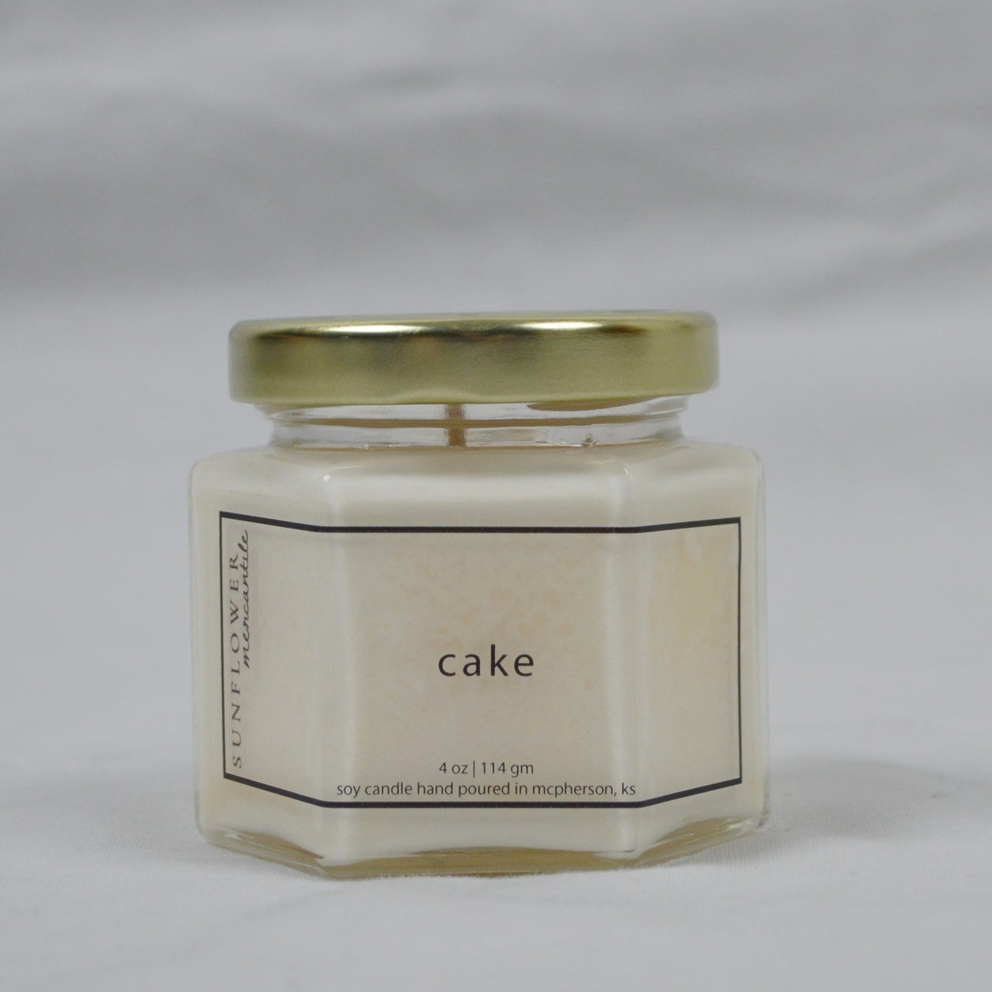 CAKE CANDLE 4OZ
