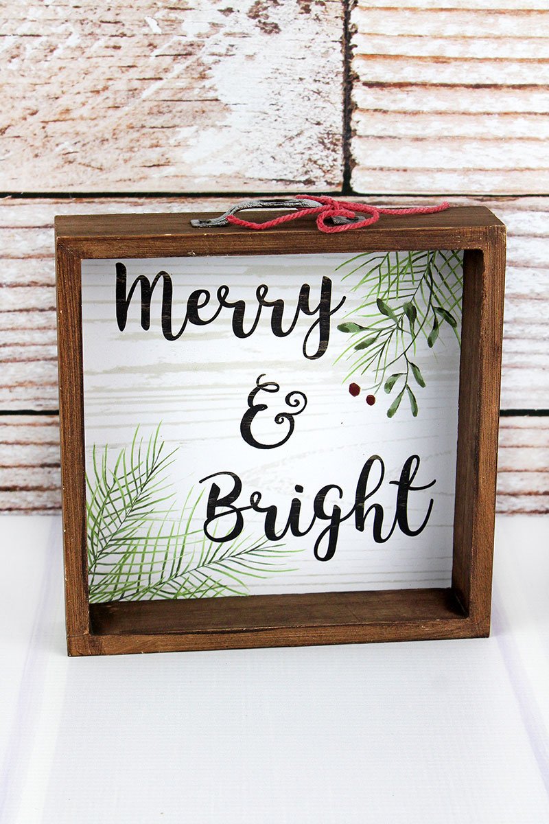 MERRY & BRIGHT CHRISTMAS WOOD SIGN
